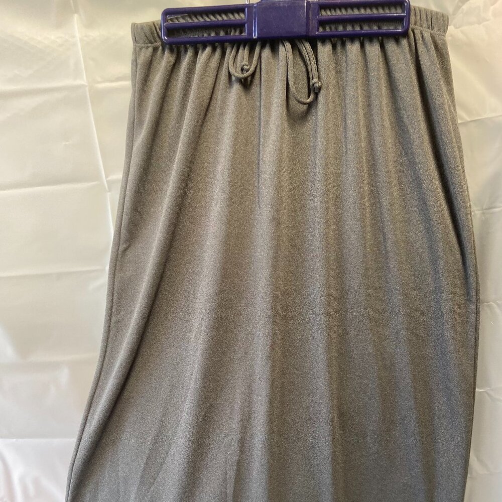 Van Heusen Made in USA Grey, Slit back, Pull-String Waist - Large